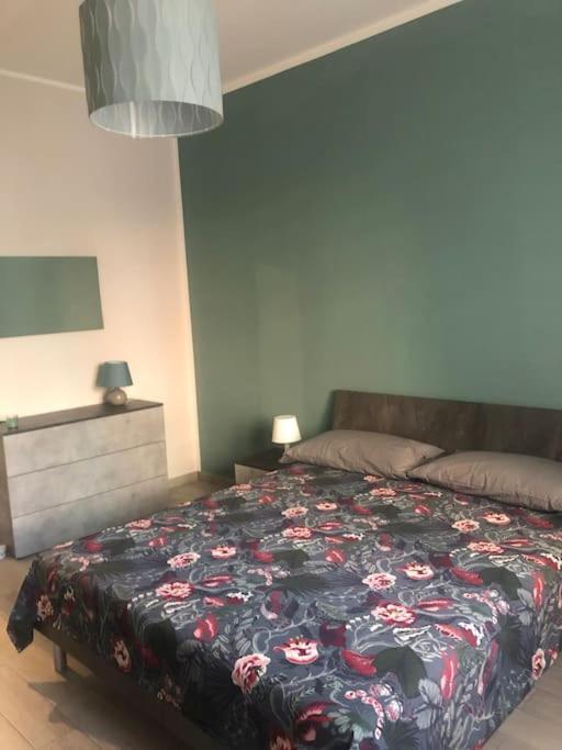 Appartamento Veronica, Per Lavoro E Relax Corsico Buitenkant foto