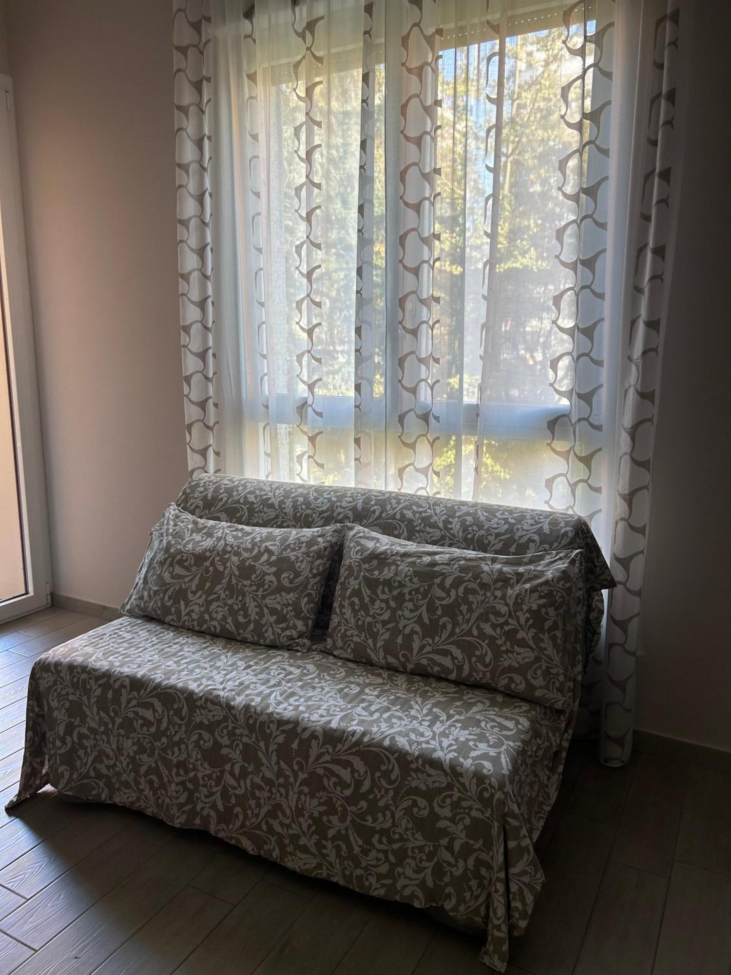 Appartamento Veronica, Per Lavoro E Relax Corsico Buitenkant foto
