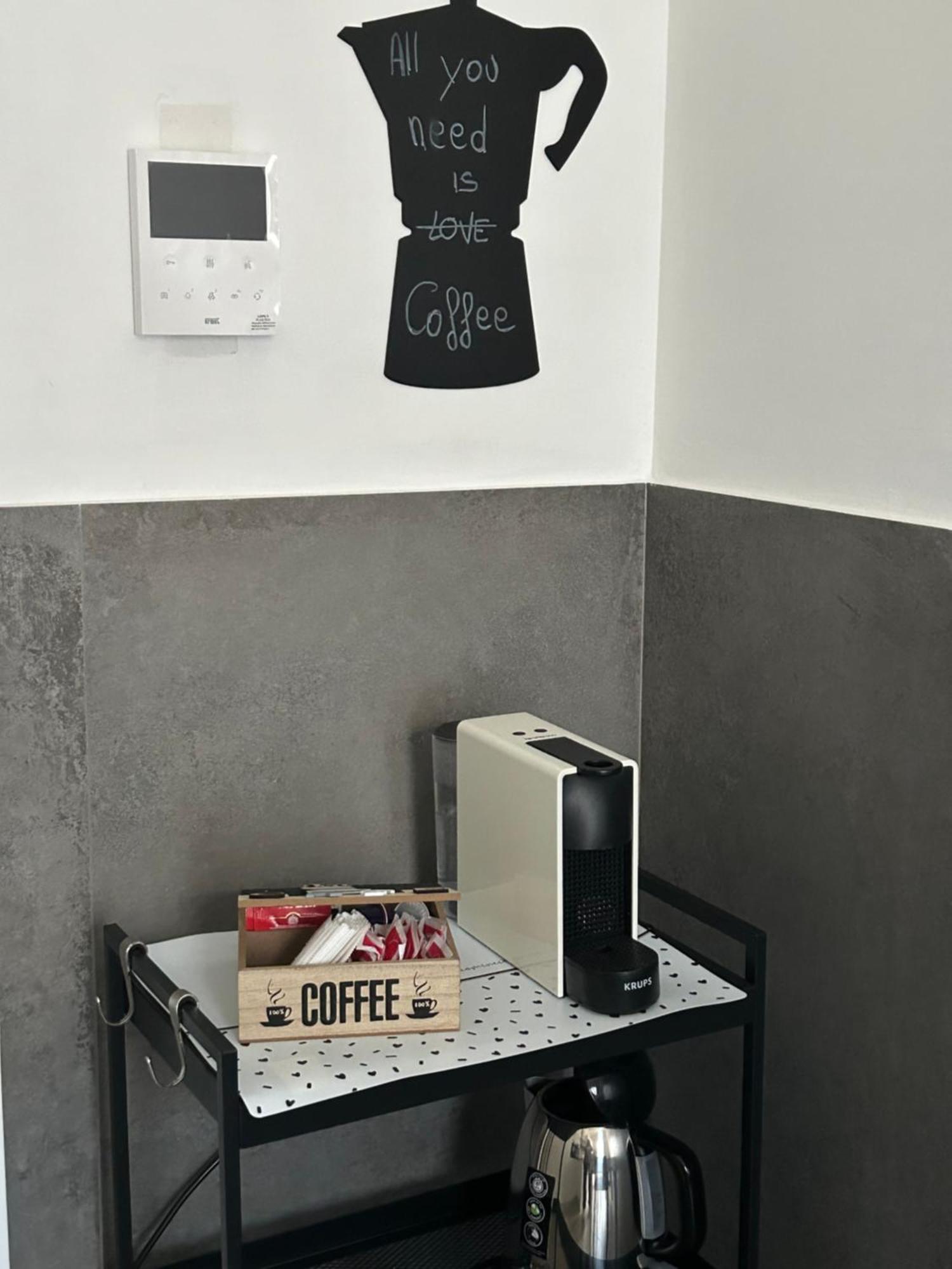 Appartamento Veronica, Per Lavoro E Relax Corsico Buitenkant foto